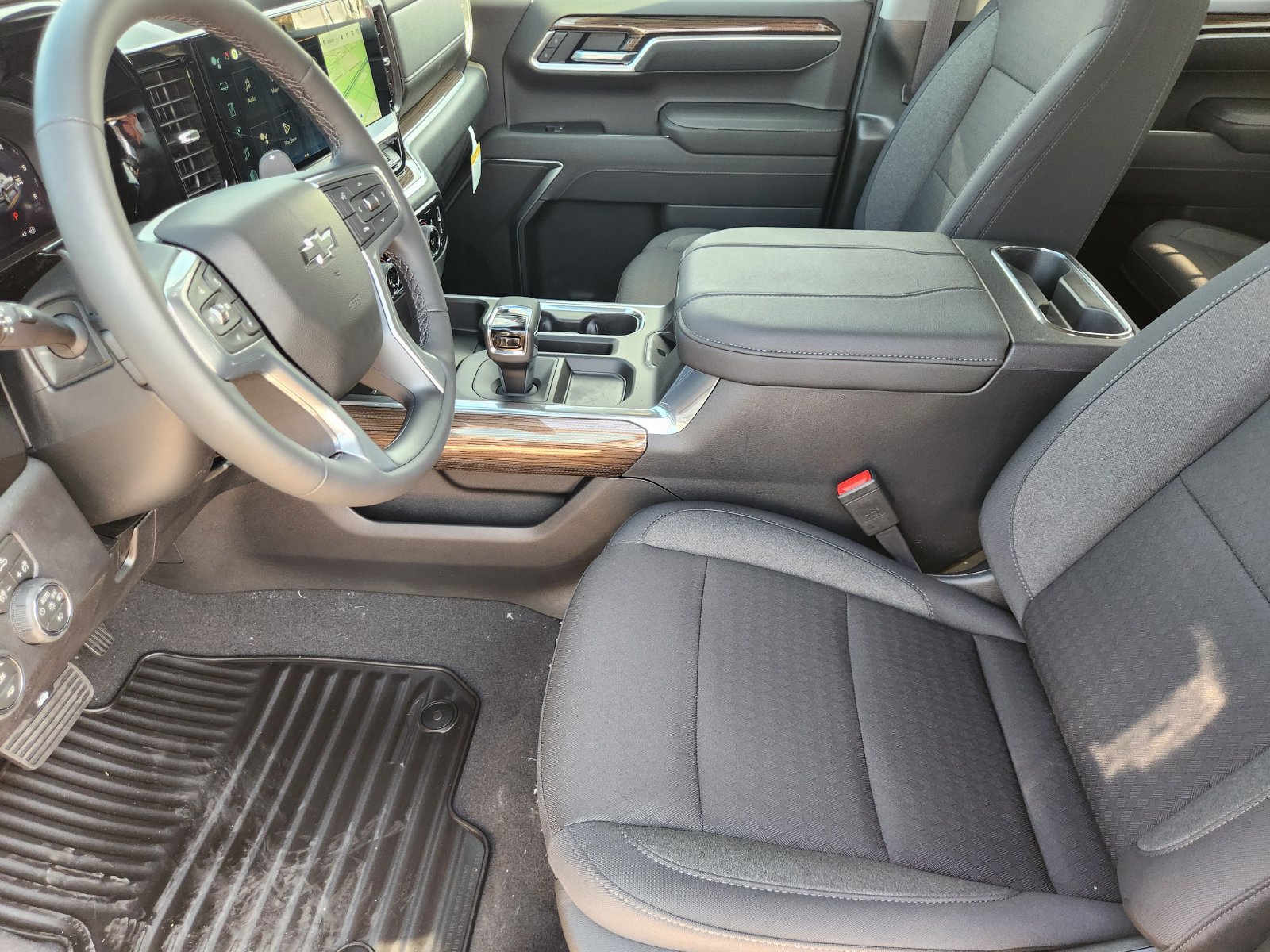 New 2026 Chevrolet Silverado 1500 RST w/ Z71 Off-Road Package AWD/4WD image 14