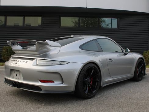 Used 2016 Porsche 911 GT3 image 7