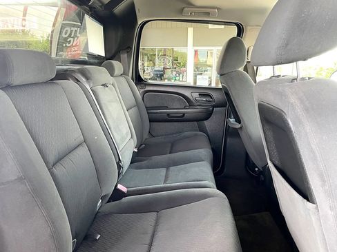 Used 2009 Chevrolet Avalanche LS AWD/4WD image 11
