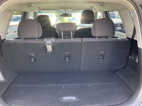 Used 2017 Kia Soul w/ Convenience Package FWD image 11