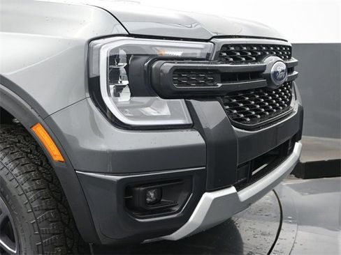 New 2025 Ford Ranger XLT w/ Equipment Group 301A High image 30