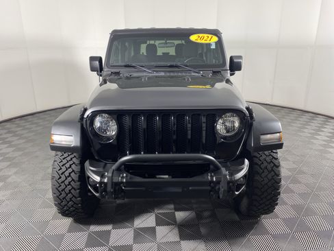 Used 2021 Jeep Wrangler Sport AWD/4WD image 10