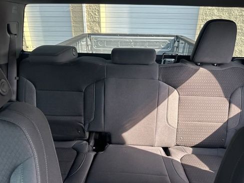 Used 2024 Chevrolet Silverado 2500 Custom w/ Custom Convenience Package image 35