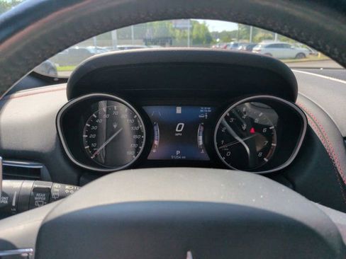 Used 2018 Maserati Levante S GranSport AWD/4WD image 18