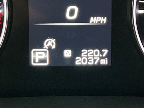 Certified 2025 Subaru Outback Premium w/ Popular Package #1A image 18