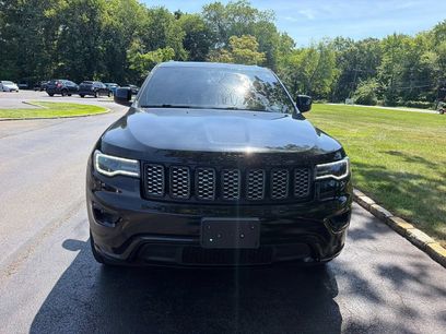 Used 2020 Jeep Grand Cherokee Altitude