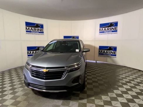 Used 2024 Chevrolet Equinox LT FWD image 5