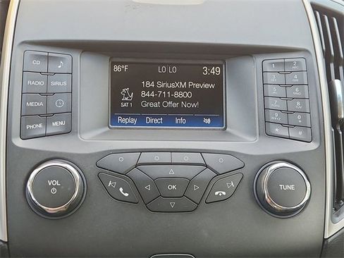 Used 2018 Ford Edge SEL image 13