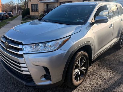 Used 2019 Toyota Highlander LE