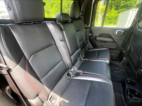Used 2023 Jeep Gladiator Rubicon w/ LED Lighting Group AWD/4WD image 26