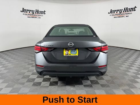 Used 2024 Nissan Sentra S image 8