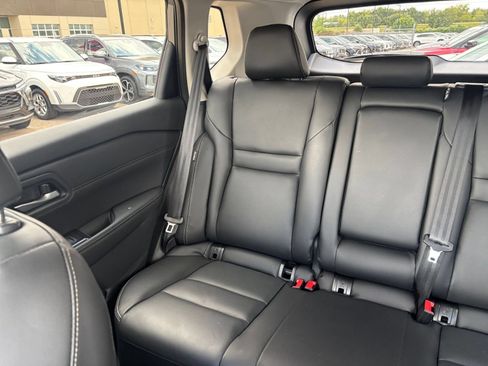 Used 2026 Nissan Rogue SL FWD image 41