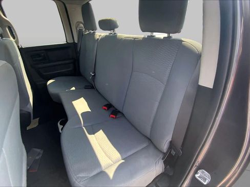 Used 2019 RAM 1500 Express w/ Express Value Package AWD/4WD image 21