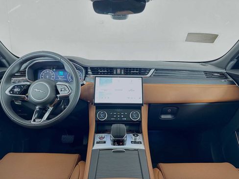 New 2026 Jaguar F-PACE R-Dynamic S image 23