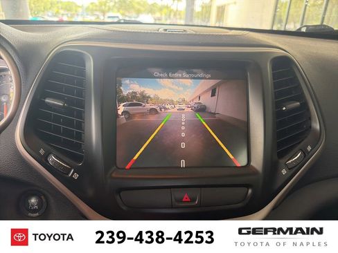 Used 2016 Jeep Cherokee Limited AWD/4WD image 13
