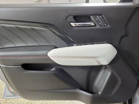 Used 2023 GMC Canyon AT4X w/ Edition 1 AWD/4WD image 22