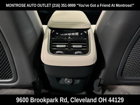 New 2026 Volvo XC90 B6 Plus w/ Protection Package Premier image 33