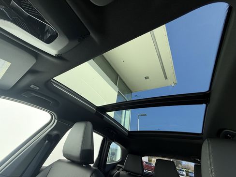 New 2026 BMW X1 xDrive28i w/ Technology Package image 26