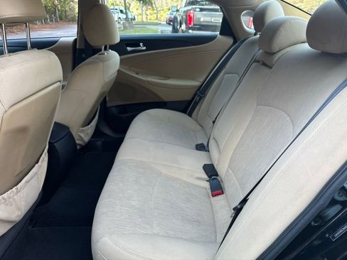 Used 2013 Hyundai Sonata GLS w/ Popular Equipment Pkg image 7