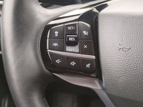 Used 2023 Ford Explorer Platinum w/ Technology Package image 25