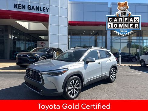 Certified 2023 Toyota Corolla Cross XLE w/ Convenience Package FWD image 1