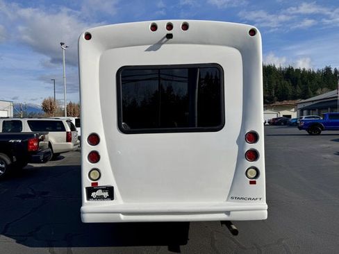 Used 2013 Ford E-350 and Econoline 350 Super Duty w/ Shuttle Bus Prep Pkg image 5