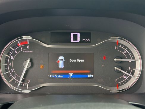Used 2017 Honda Pilot Touring image 17