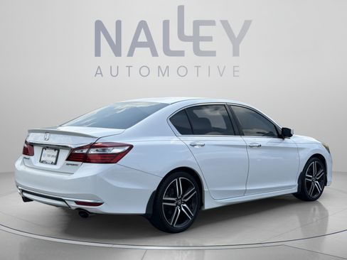 Used 2016 Honda Accord Sport image 5