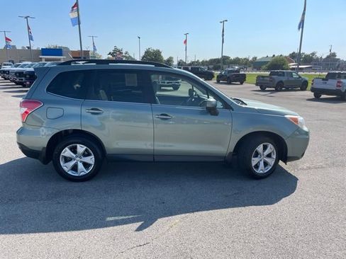 Used 2015 Subaru Forester 2.5i Limited AWD/4WD image 13