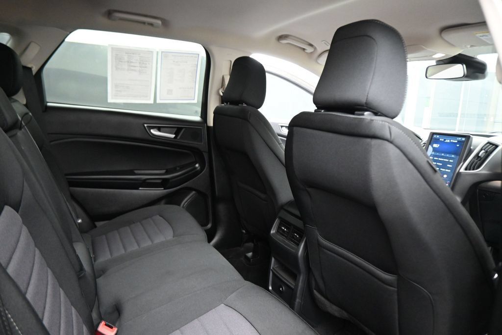 Used 2023 Ford Edge SE AWD/4WD image 43