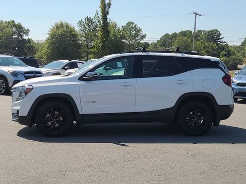 Used 2022 GMC Terrain AT4 w/ Infotainment Package II AWD/4WD image 6