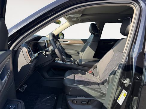 New 2026 Volkswagen Atlas SEL Premium R-Line image 10