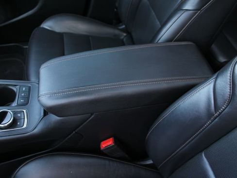 Used 2019 Cadillac XT4 Sport AWD/4WD image 22