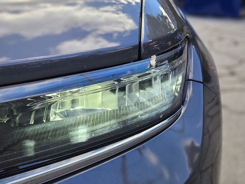 Used 2022 Jeep Grand Cherokee Limited image 10