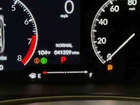 Used 2023 Honda Civic Sport image 8