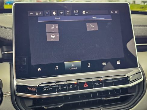 New 2026 Jeep Compass Limited AWD/4WD image 19