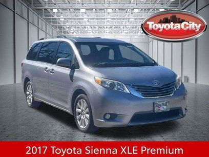 Certified 2017 Toyota Sienna XLE Premium