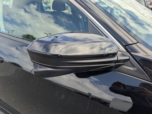Used 2020 Honda Civic EX image 12