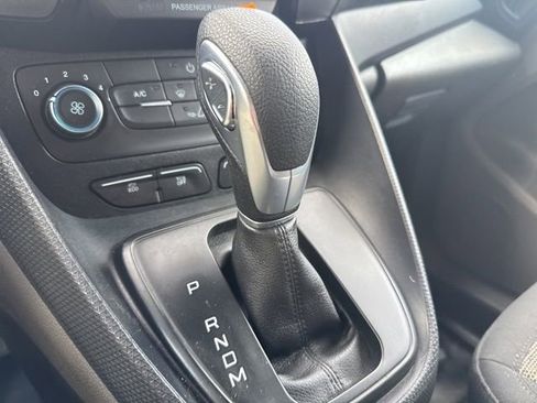 Used 2020 Ford Transit Connect XL FWD image 29