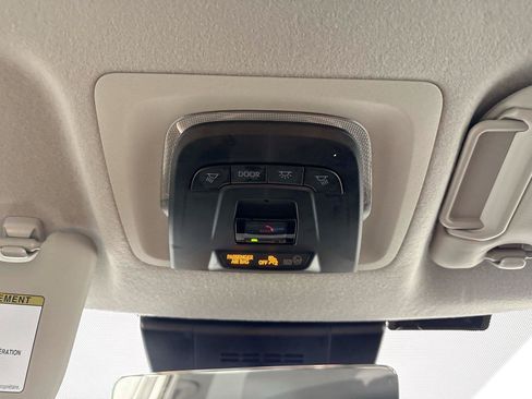 Certified 2025 Toyota Corolla Cross XLE AWD/4WD image 6