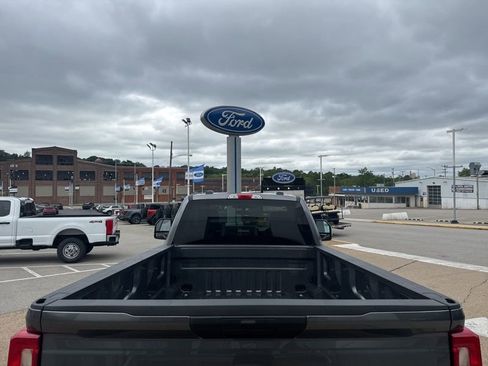 New 2025 Ford F350 XLT image 11