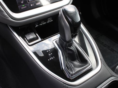 Certified 2025 Subaru Legacy Premium AWD/4WD image 13