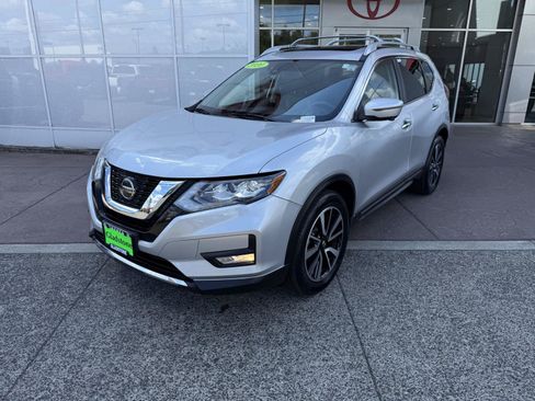Used 2020 Nissan Rogue SL w/ Premium Package AWD/4WD image 2