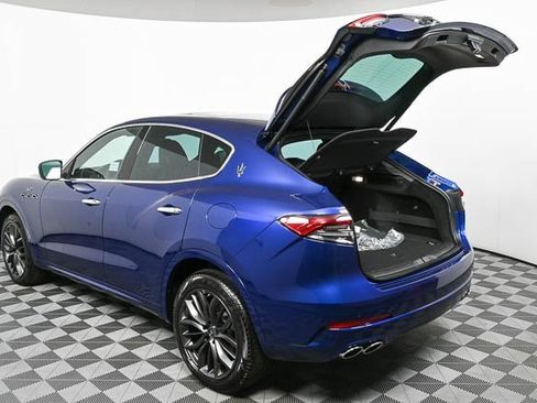 New 2024 Maserati Levante GT Ultima image 32