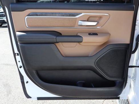 Used 2019 RAM 1500 Big Horn AWD/4WD image 28