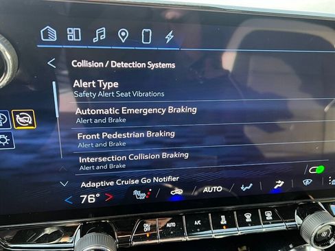 Used 2024 Chevrolet Blazer EV LT image 35