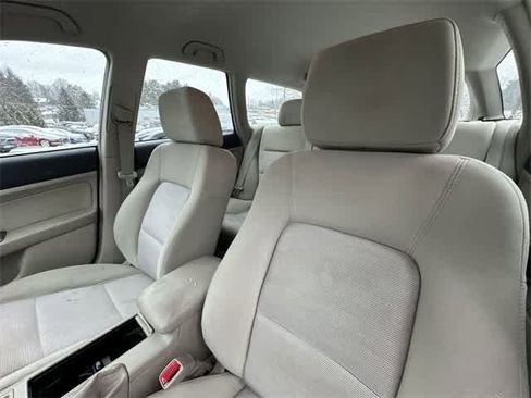 Used 2007 Subaru Outback 2.5i image 10