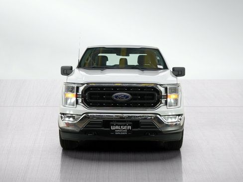 Used 2022 Ford F150 XLT w/ Trailer Tow Package AWD/4WD image 8