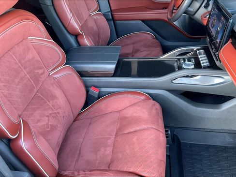 Used 2024 Lincoln Nautilus Black Label w/ Jet Appearance Package (87T) image 22