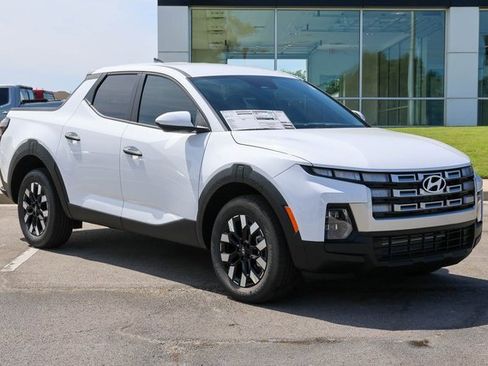 New 2026 Hyundai Santa Cruz SE image 1